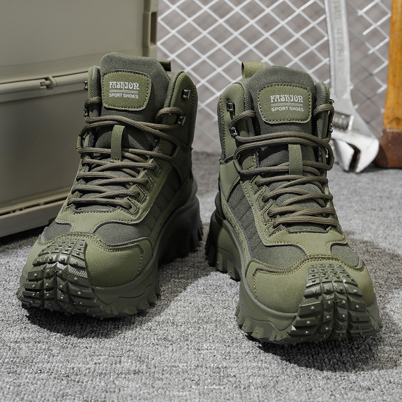 Outdoor Camping Activities - Jesienne nowe buty sportowe z wysoką