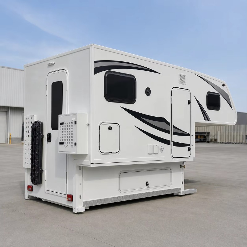 Wsuwana przyczepa kempingowa 4 – Camping Quad recenzja i cena